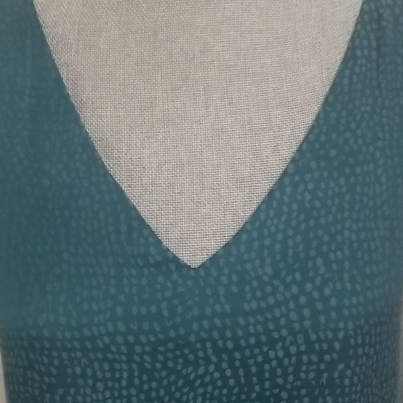 Chelsea28 Cross-back Jacquard Cami - Picture 4 of 8